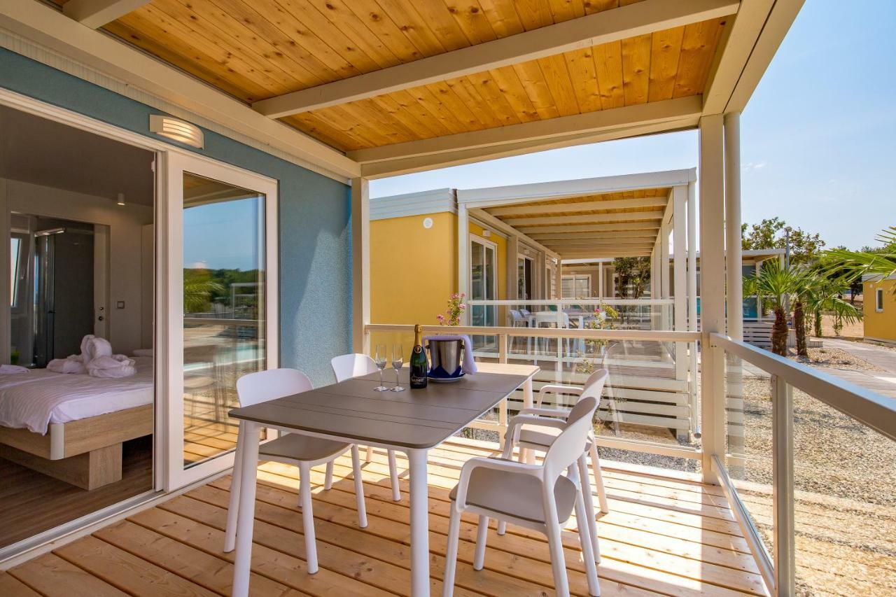 Mobile Homes Camping Omišalj Eksteriør bilde